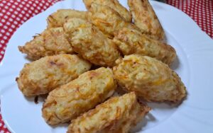 bolinho de arroz com cenoura