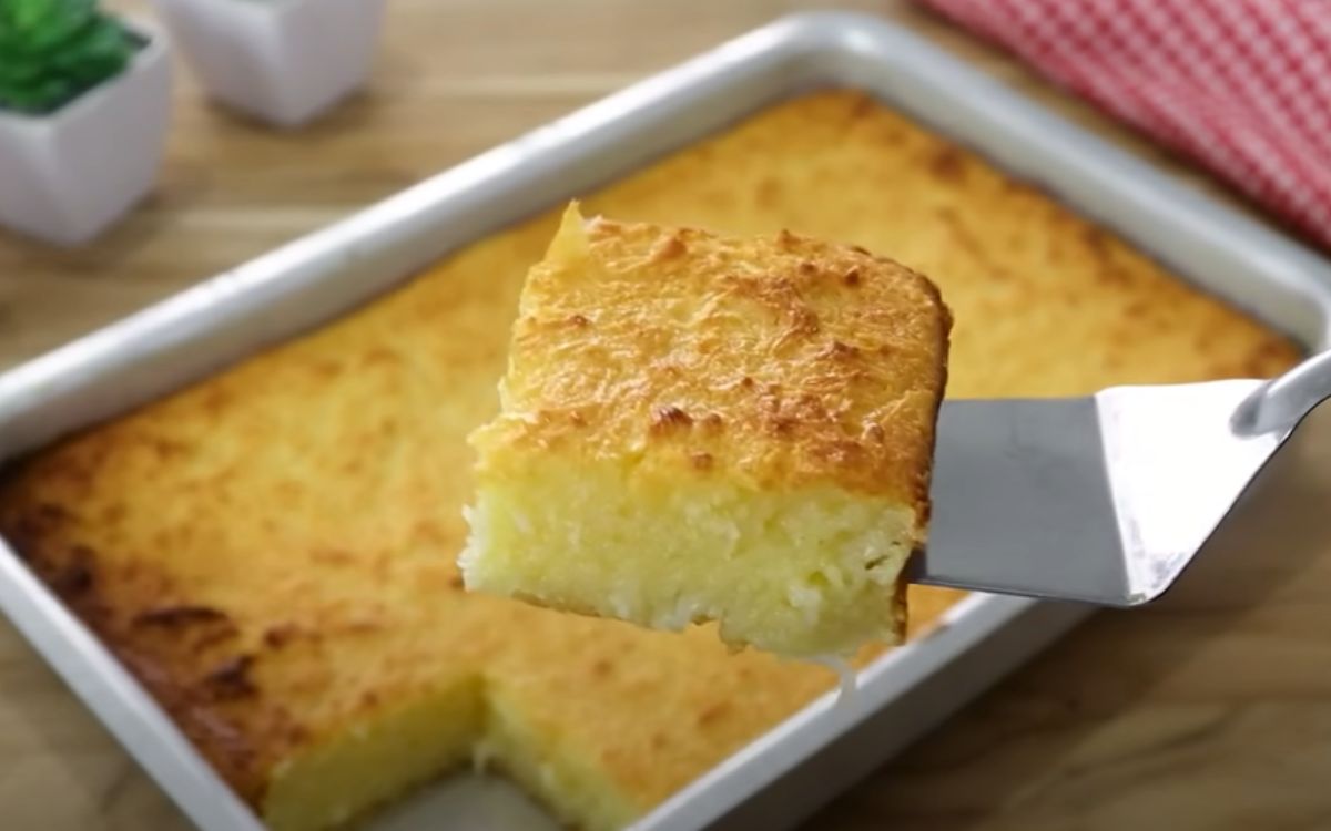 bolo de mandioca com leite condensado
